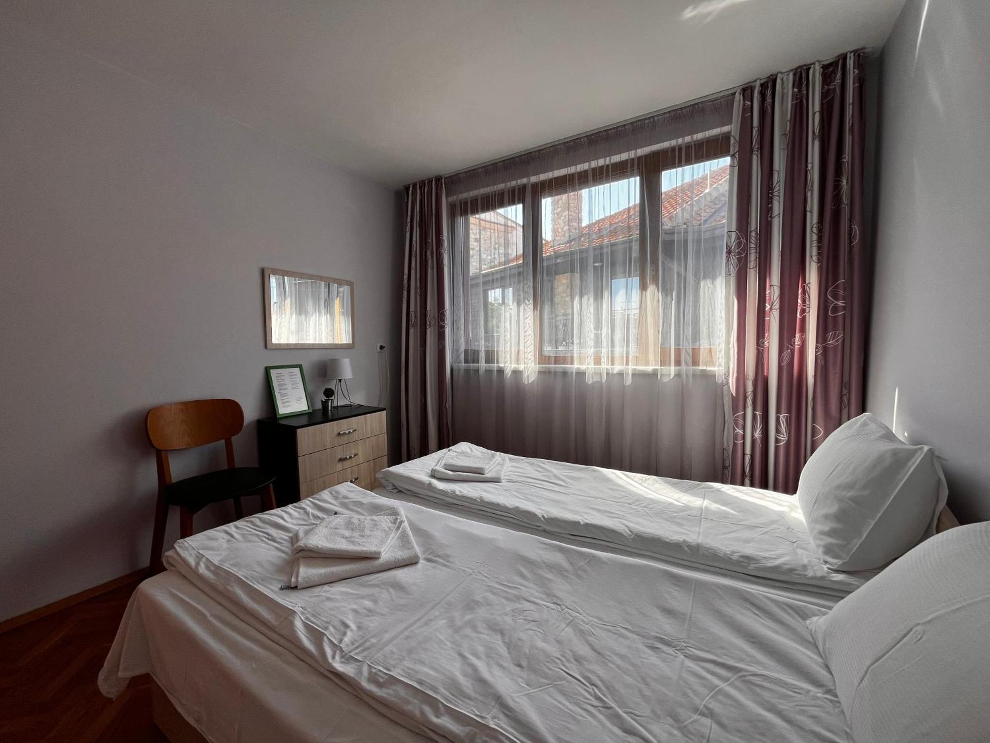 Guest House Lilly Nesebar Bagian luar foto