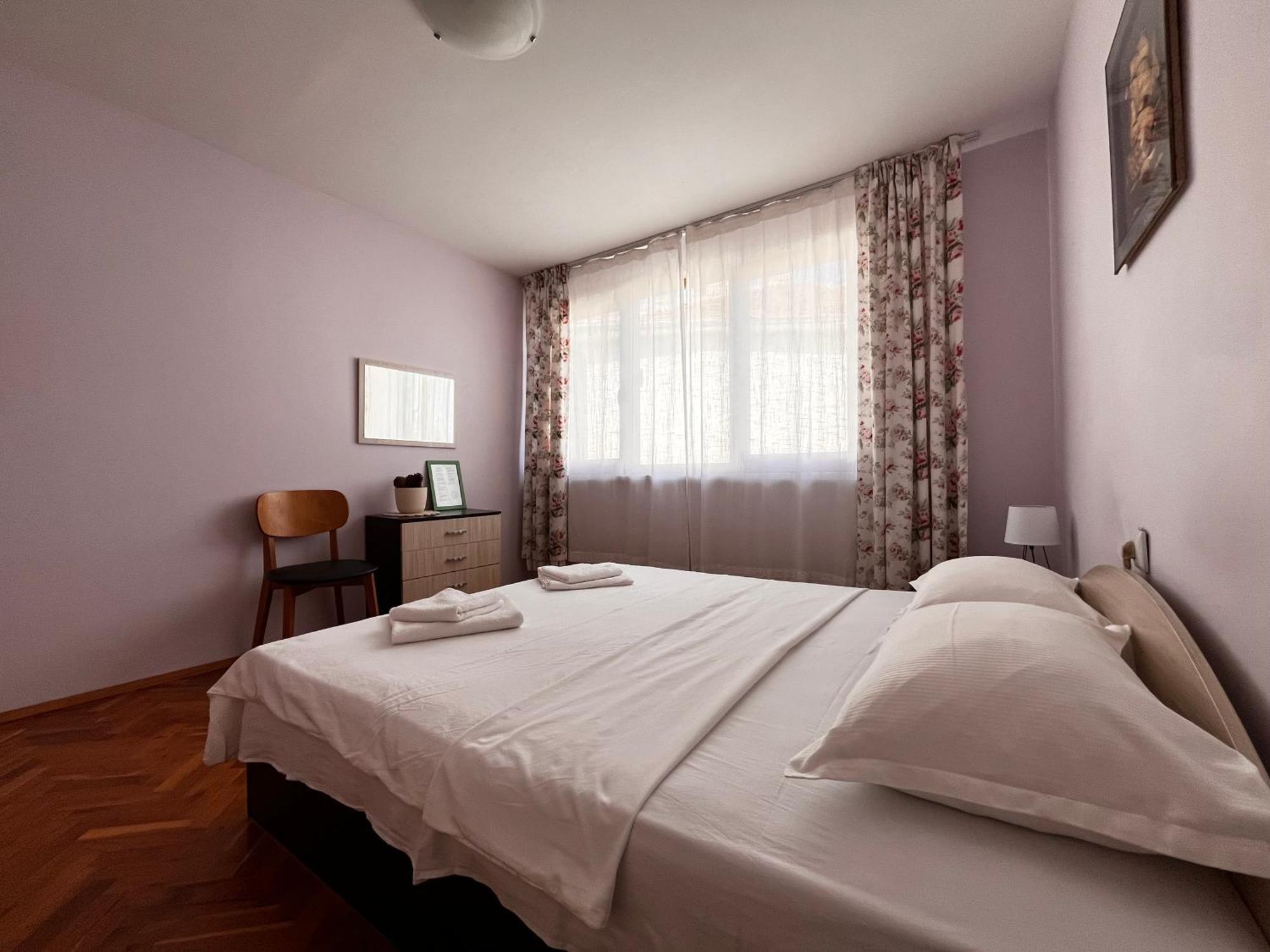 Guest House Lilly Nesebar Bagian luar foto